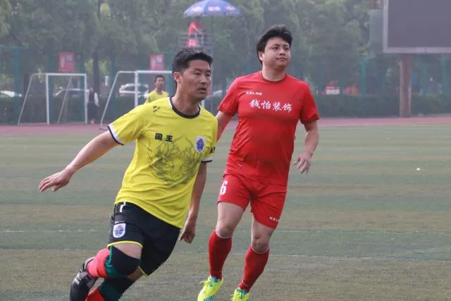 王钰栋：团队表现更重要，追求进球毫无畏惧